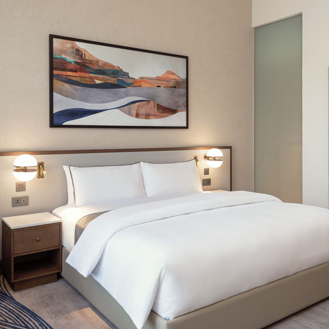 Meja Samping Tempat Tidur Hotel Modern dengan Pengisian USB